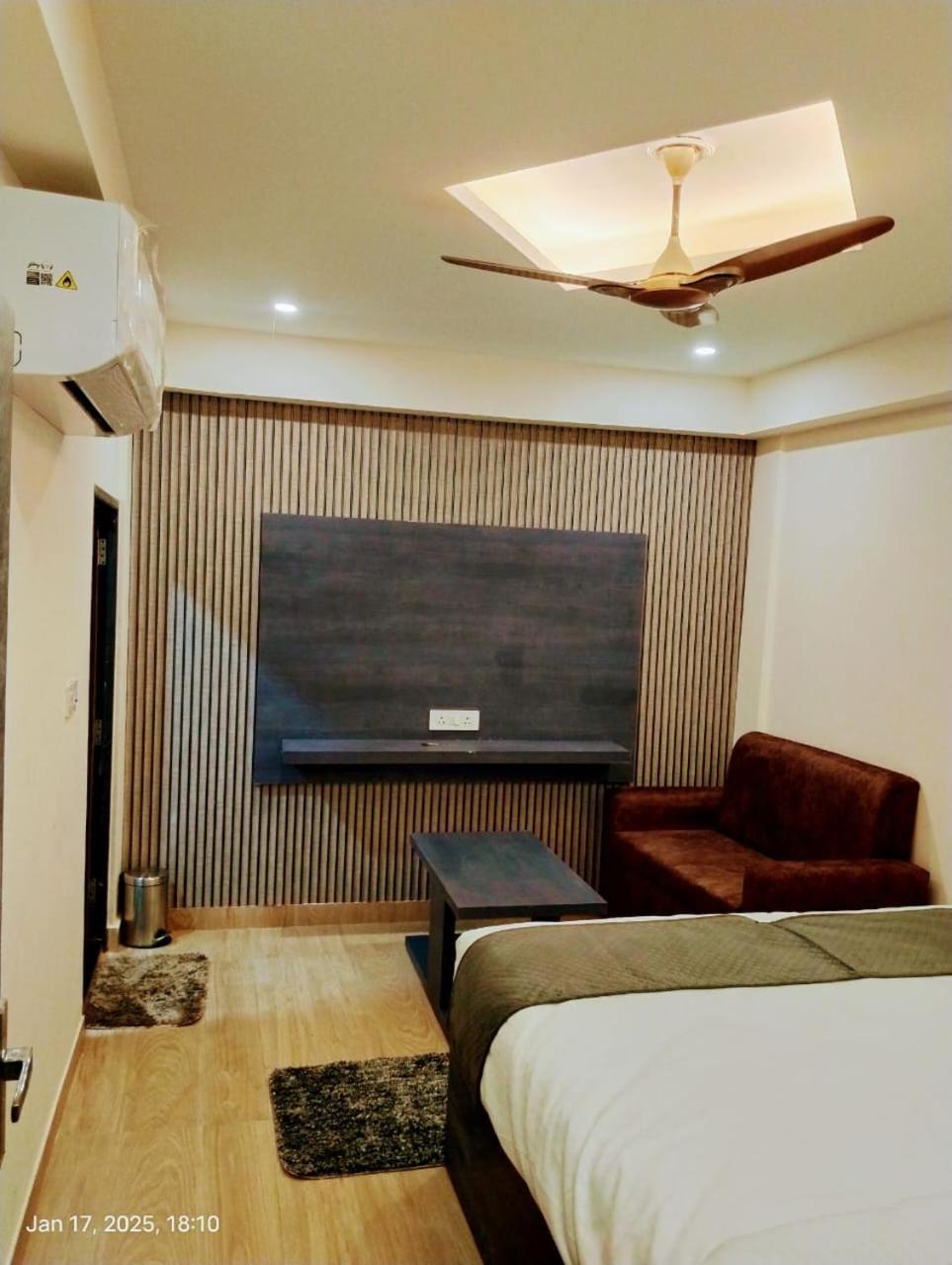 Hotel Abhinandan Ayodhya المظهر الخارجي الصورة