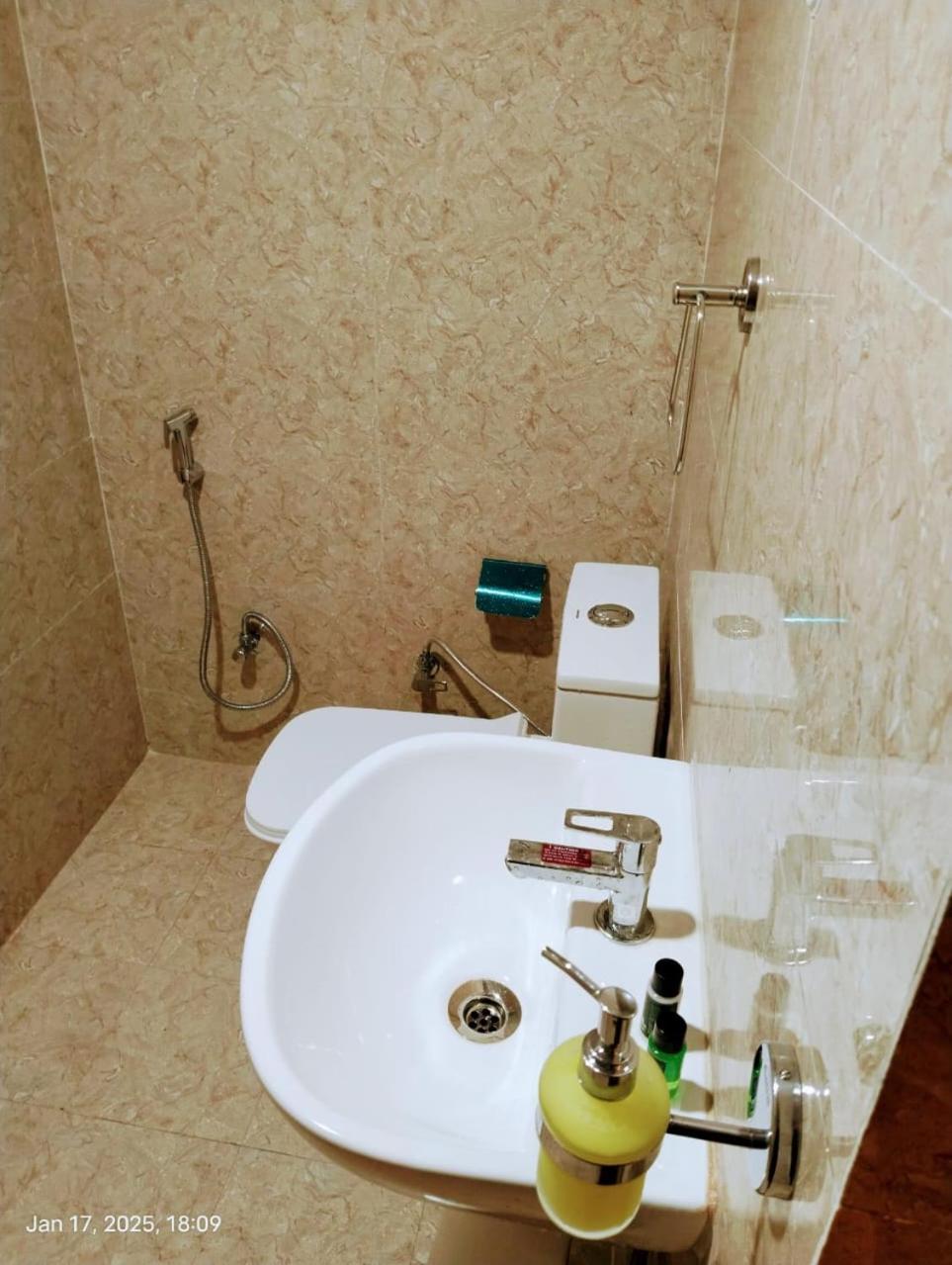 Hotel Abhinandan Ayodhya المظهر الخارجي الصورة