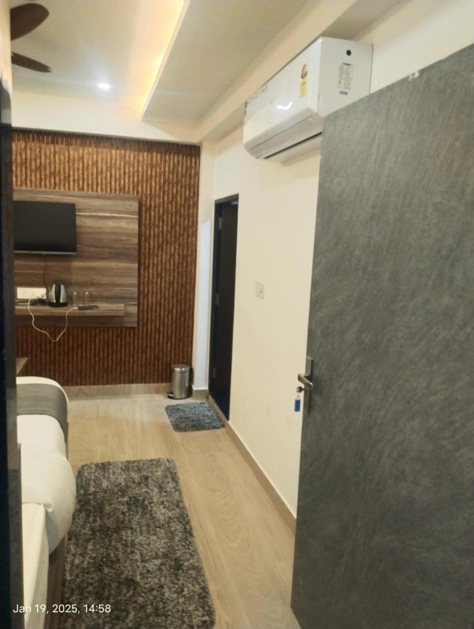 Hotel Abhinandan Ayodhya المظهر الخارجي الصورة